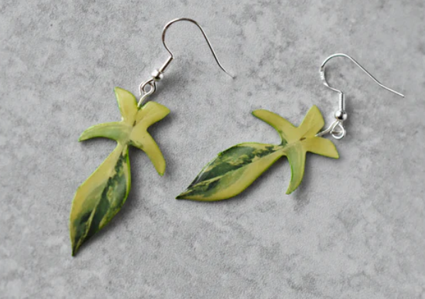 Plant earrings